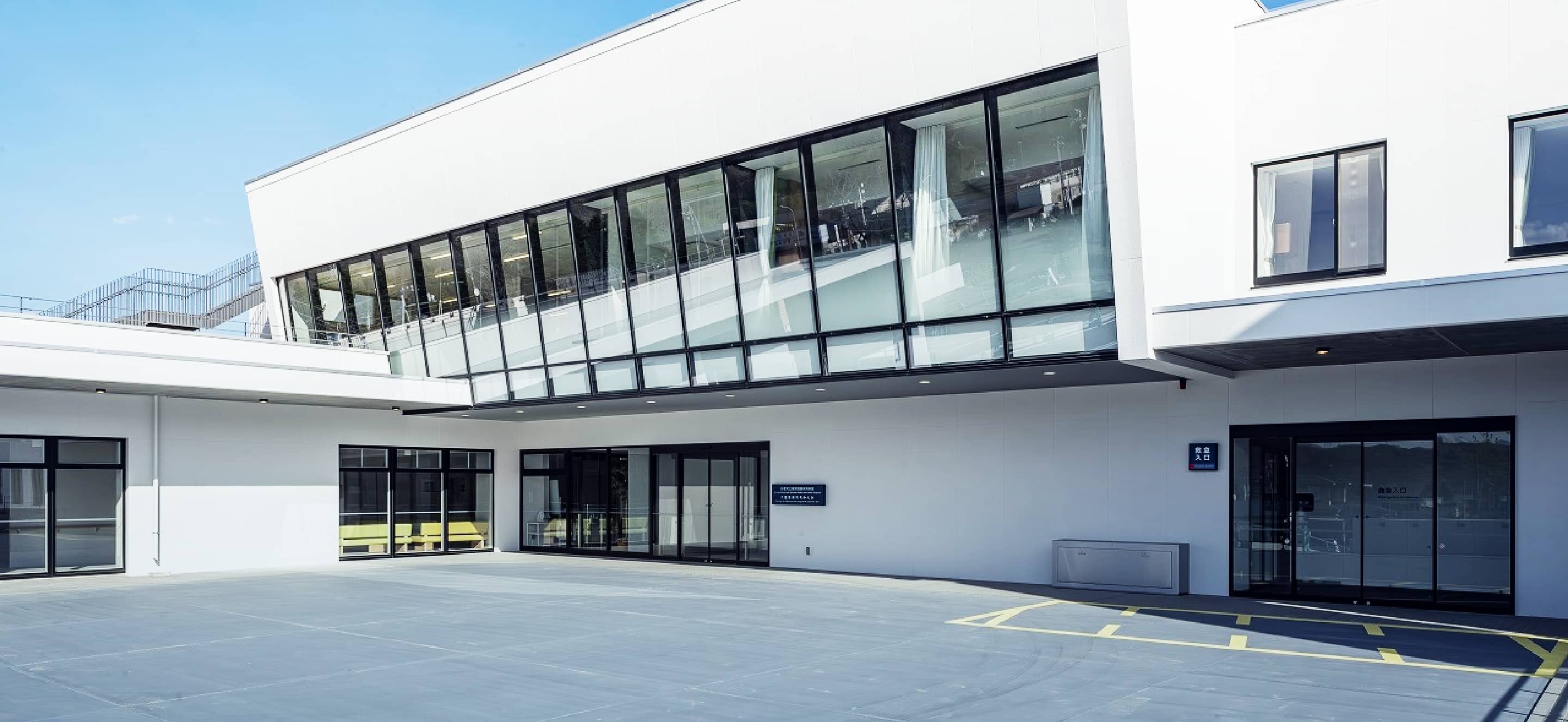 白老町立国民健康保険病院の外観